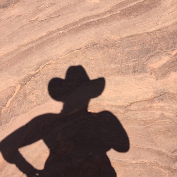 Meet your Posher, Beck - Picture 4 of 4